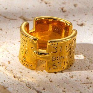 Celine Ancient Siren Ring Size 5.5